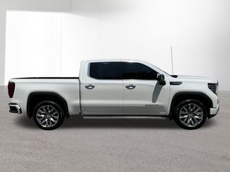 Used 2024 GMC Sierra 1500 Denali w/ Denali Reserve Package AWD/4WD video 2