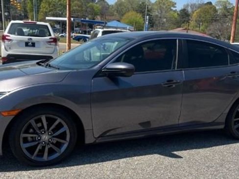 Used 2019 Honda Civic EX image 2