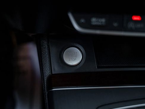 Used 2018 Audi Q5 2.0T Premium Plus image 30