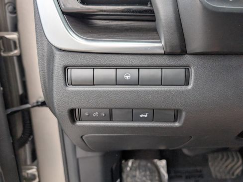 Used 2021 Nissan Rogue SL image 22