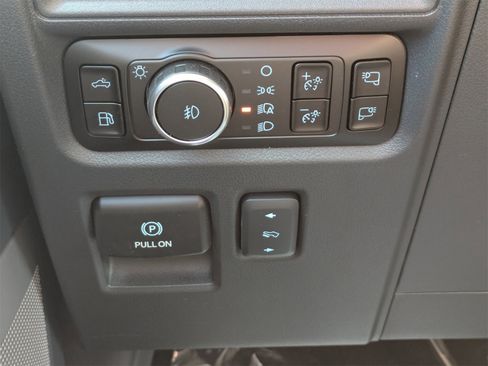 New 2025 Ford F150 Lariat w/ Equipment Group 502A High image 24