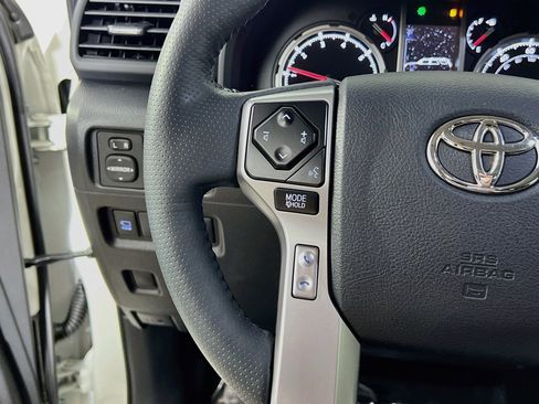 Used 2023 Toyota 4Runner Limited RWD image 19