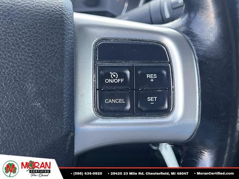 Used 2011 Dodge Avenger Heat FWD image 23