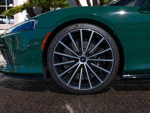 Used 2023 McLaren GT image 7