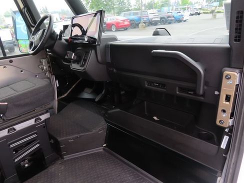 Used 2023 Chevrolet Brightdrop 600 w/ Active Safety Package 2 AWD/4WD image 31
