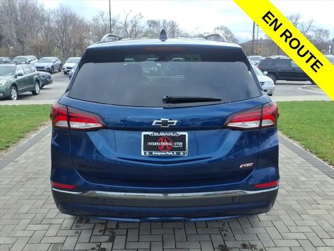 Used 2022 Chevrolet Equinox RS w/ LPO, Floor Liner Package image 6