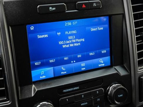 Used 2020 Ford F150 XLT image 32