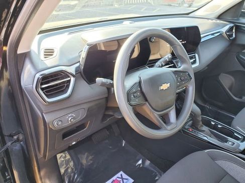 Certified 2025 Chevrolet TrailBlazer LT AWD/4WD image 20