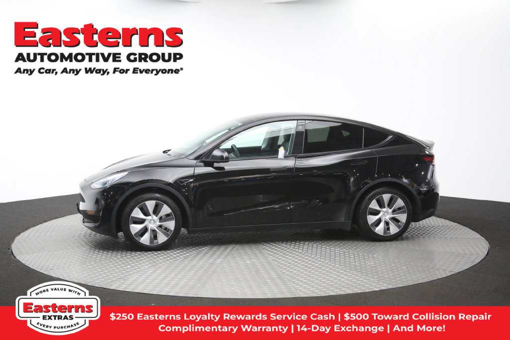 Used 2021 Tesla Model Y Long Range AWD/4WD image 56