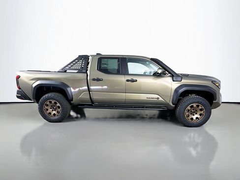 New 2026 Toyota Tacoma 4x4 Double Cab Hybrid w/ Tow Tech Package image 9