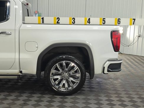 Used 2023 GMC Sierra 1500 Denali w/ Denali Reserve Package AWD/4WD image 33