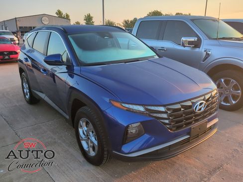 Used 2023 Hyundai Tucson SEL image 1