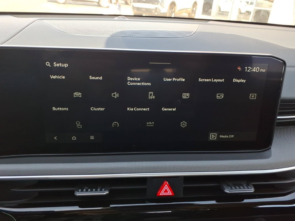 New 2026 Kia K5 LXS FWD image 16