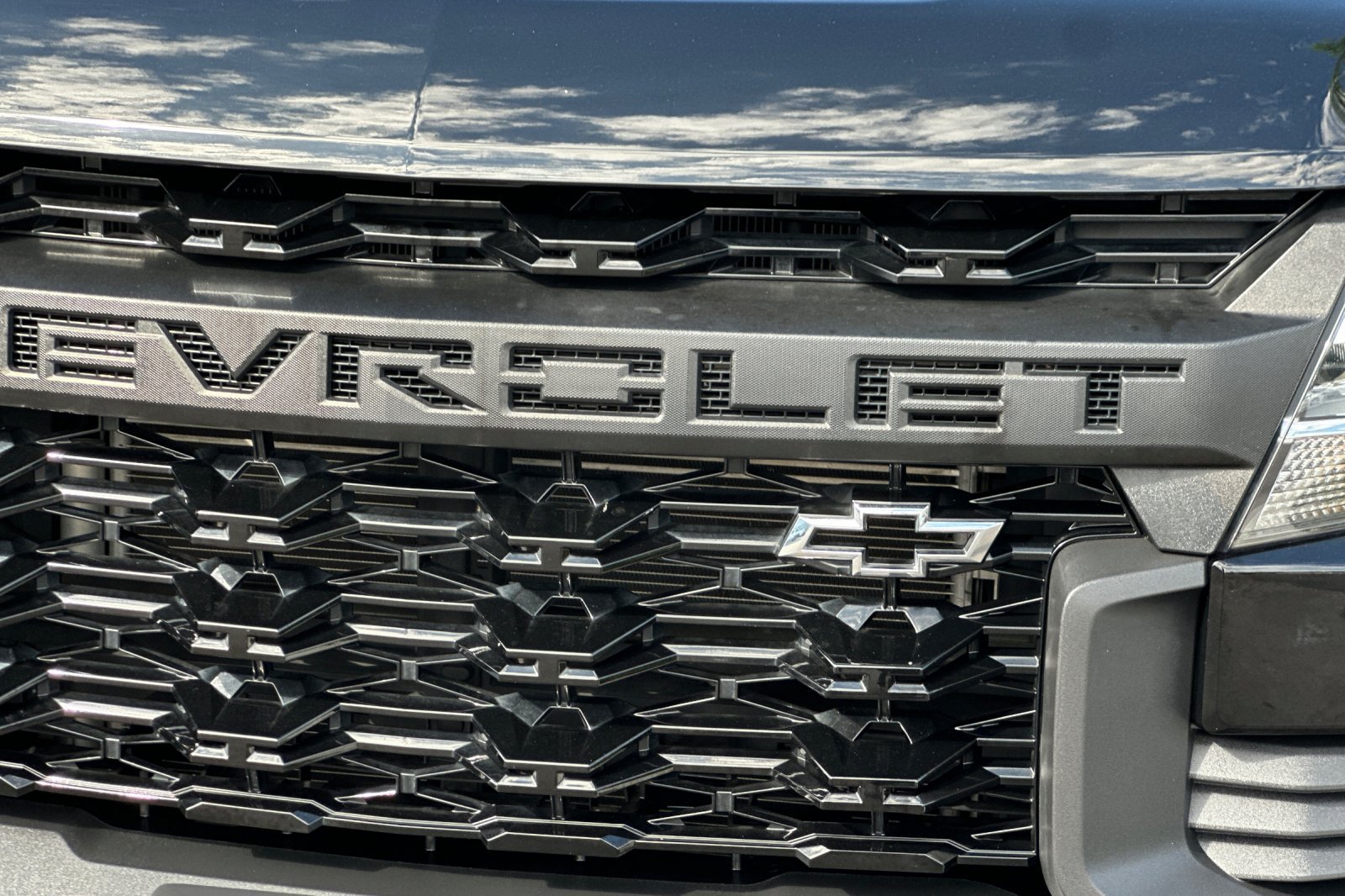 Used 2022 Chevrolet Colorado ZR2 w/ ZR2 Midnight Special Edition AWD/4WD image 35