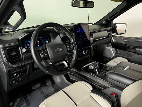 Used 2023 Ford F150 Lightning Platinum AWD/4WD image 10