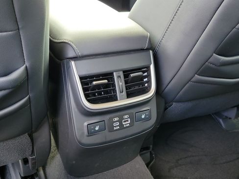 Certified 2024 Subaru Outback Touring AWD/4WD image 15
