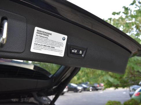 Used 2018 BMW X1 xDrive28i w/ Premium Package AWD/4WD image 12