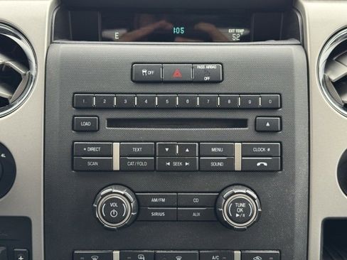 Used 2011 Ford F150 XLT w/ XLT Chrome Pkg image 10