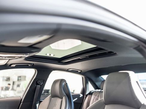 Used 2023 Audi S4 Premium w/ Convenience Package image 17