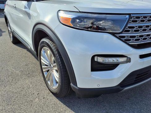 Certified 2023 Ford Explorer Limited w/ Limited Technology Package image 27