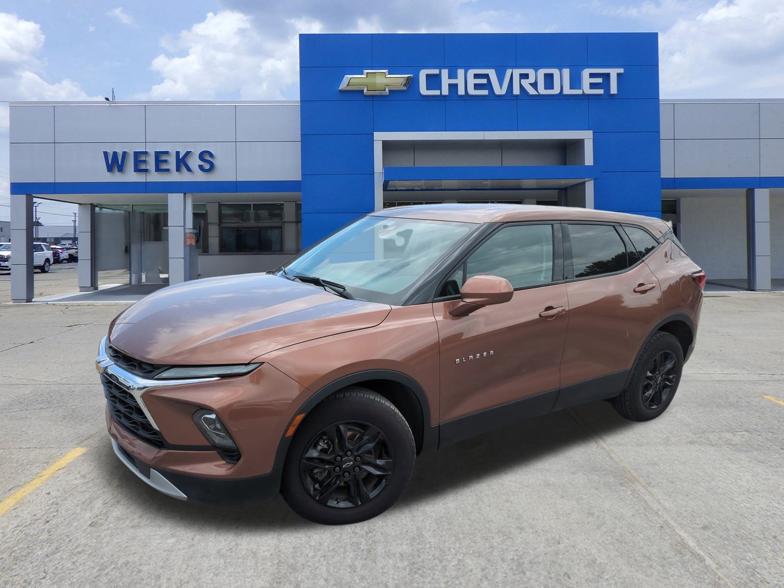 Used 2023 Chevrolet Blazer LT w/ Driver Confidence Package FWD image 1