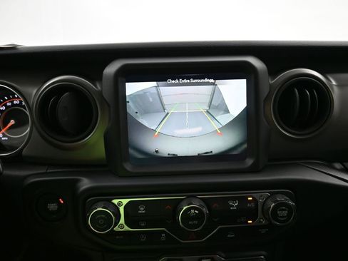 Used 2022 Jeep Wrangler Unlimited Sport image 18