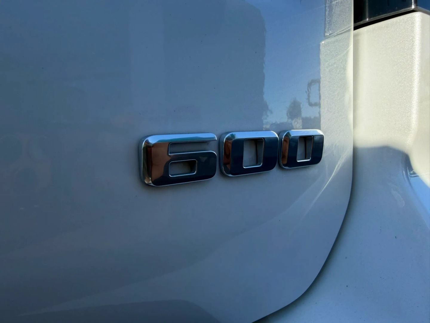 Used 2025 Cadillac Escalade ESV Sport AWD/4WD image 43