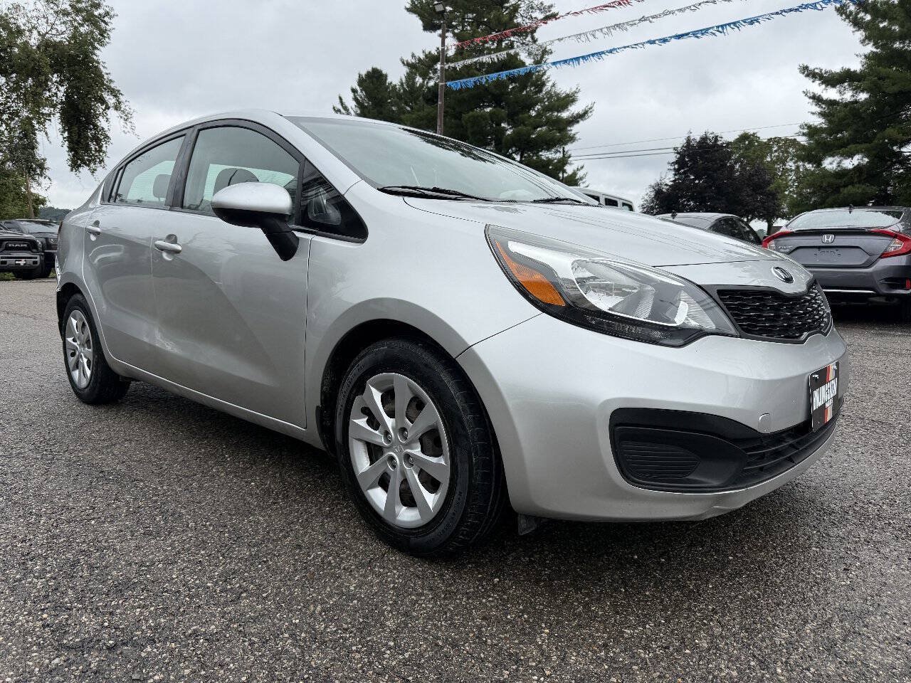 Used 2015 Kia Rio LX w/ Power Package FWD image 3