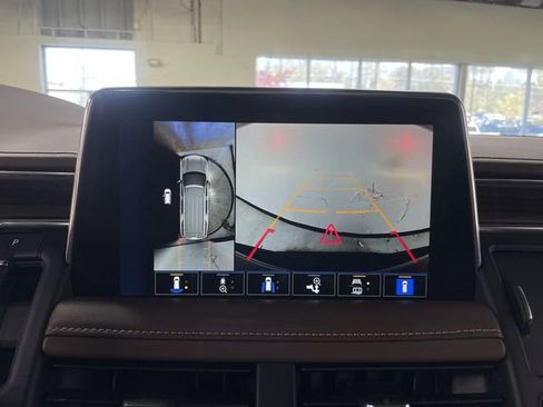 Used 2023 Chevrolet Tahoe High Country image 17