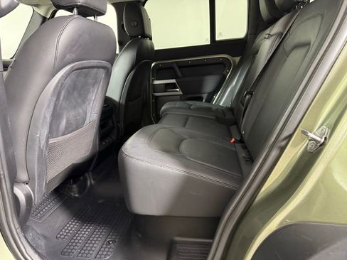 Used 2023 Land Rover Defender 110 S AWD/4WD image 18