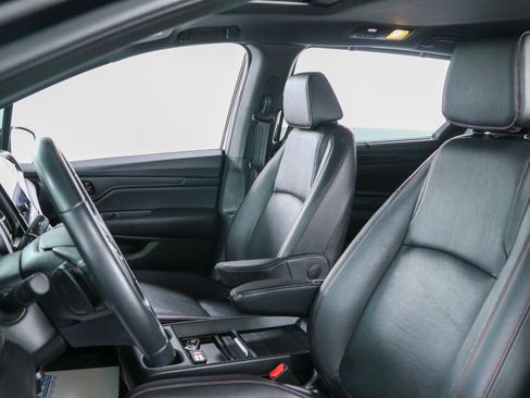 Used 2023 Honda Odyssey Sport image 24