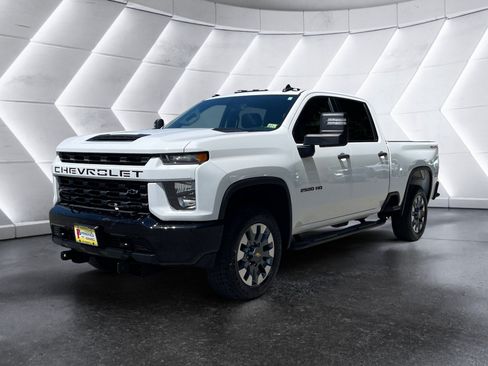 Used 2023 Chevrolet Silverado 2500 Custom w/ Custom Value Package AWD/4WD image 18