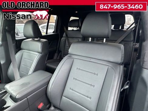 Used 2025 Hyundai Santa Fe Calligraphy AWD/4WD image 13