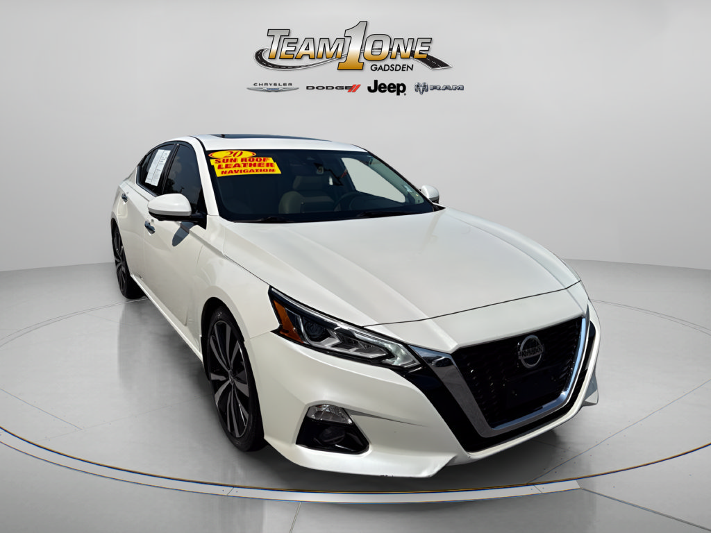 Used 2020 Nissan Altima 2.0 Platinum FWD image 1