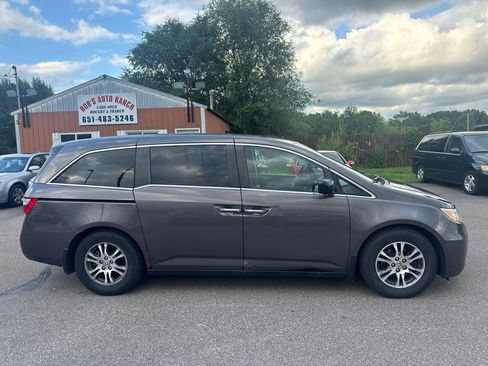 Used 2011 Honda Odyssey EX image 4