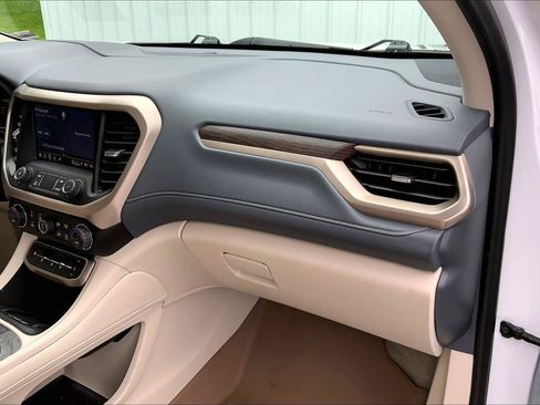 Used 2023 GMC Acadia Denali w/ Trailering Package FWD image 15