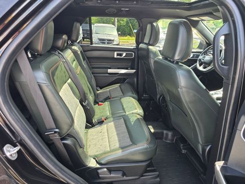 Used 2022 Ford Explorer Timberline AWD/4WD image 13