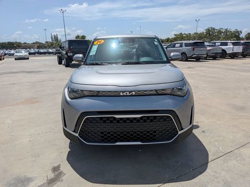 Certified 2024 Kia Soul LX FWD image 3
