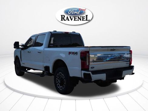 Used 2024 Ford F250 Platinum AWD/4WD image 6