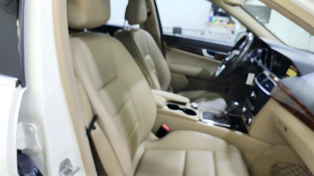 Used 2012 Mercedes-Benz C 300 4MATIC Sedan image 23