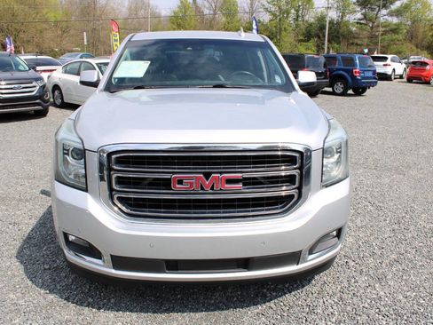 Used 2015 GMC Yukon XL SLT w/ Open Road Package AWD/4WD image 3