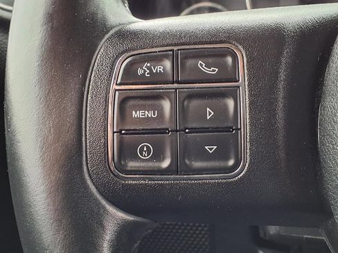 Used 2013 Jeep Wrangler Unlimited Sahara w/ Connectivity Group AWD/4WD image 26