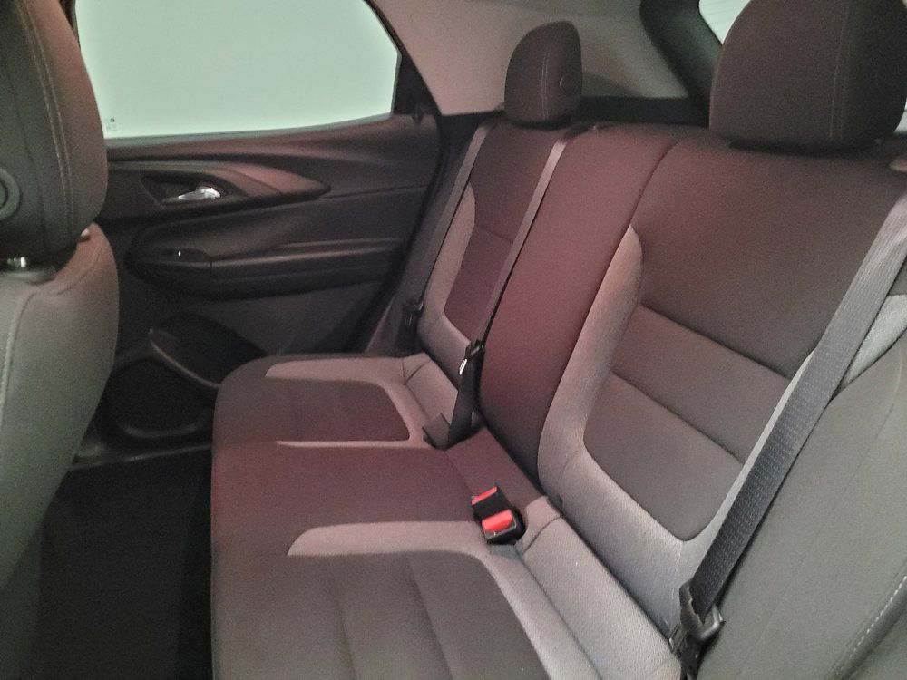 Used 2023 Chevrolet TrailBlazer LT FWD image 18