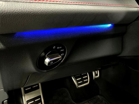 Used 2025 Volkswagen Jetta GLI Autobahn image 32