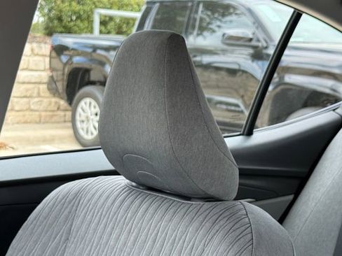 Used 2026 Toyota Camry LE image 14