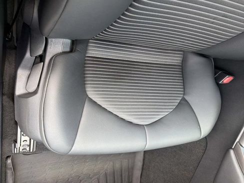 Certified 2023 Toyota Camry SE FWD image 16