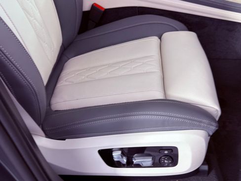 New 2026 BMW X7 xDrive40i image 35