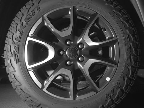Used 2025 Jeep Compass Trailhawk AWD/4WD image 15