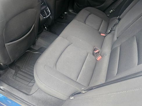 Used 2019 Chevrolet Malibu LT FWD image 24
