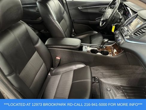 Used 2015 Chevrolet Impala LT w/ Convenience Package FWD image 23
